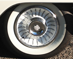 1962 cadillac hubcaps